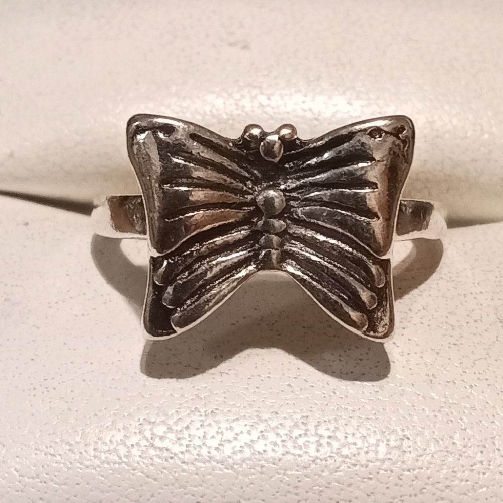 New Sterling Silver Butterfly Ring